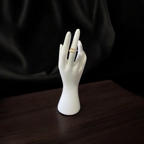 Stunning & Elegant Nail Shape Open Adjustable Ring - Picture 3 of 7